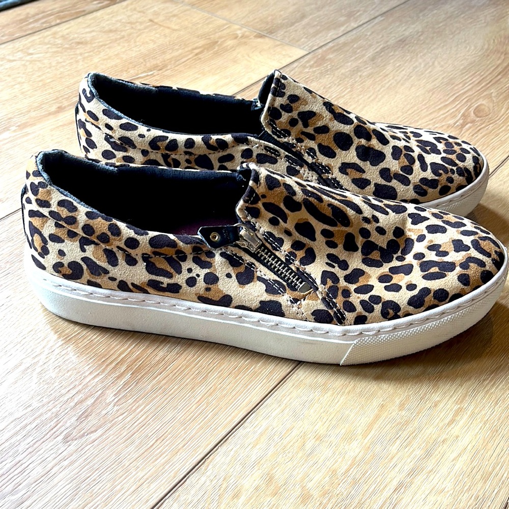 Dr. School’s Leopard Slip On Sneaker